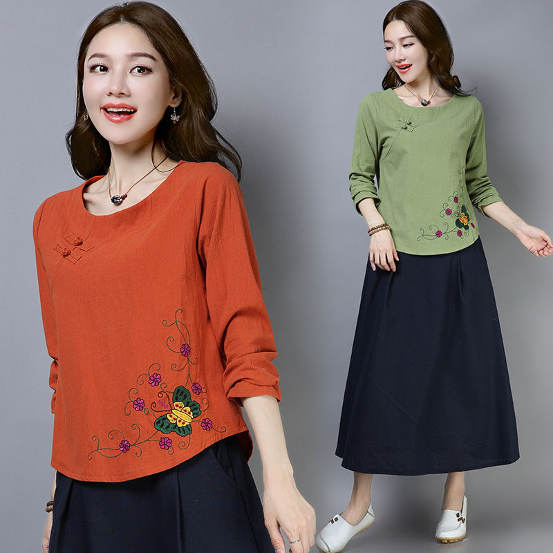 现在女人越来越会穿，棉麻衣+平底鞋，美出新高度，这才叫洋气