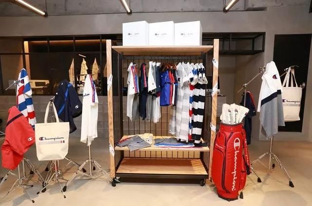 这可能是最全的香港潮店攻略!