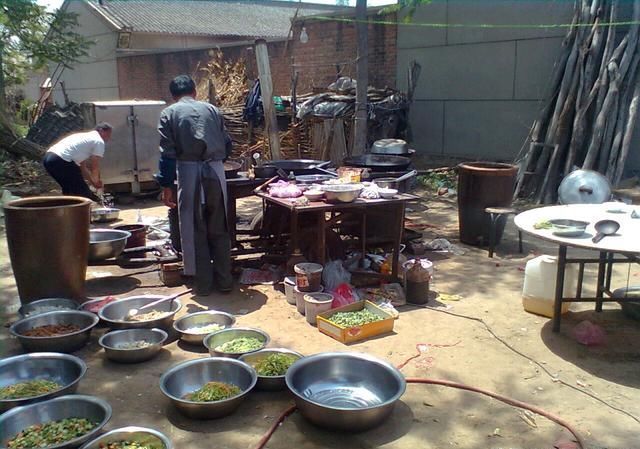  酒席：在农村，碰上这3种酒席，有钱也别参加，虽然花不多但助长