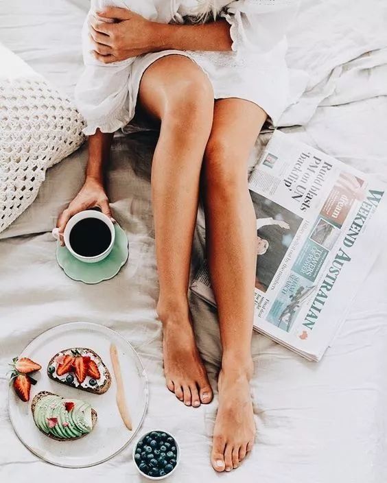 101美腿少女戚砚笛傅菁腿值太高!除了腿长和细她们更在意这个细节