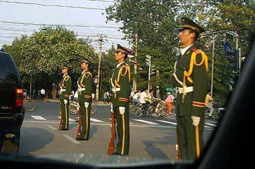 中国最出名的宾馆，有武警24小时站岗，但不是有钱就能入住的