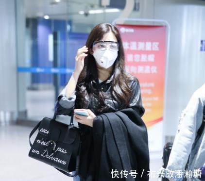 #孩子#张含韵这一身真的好飒,可爱中带着帅气,生图都白到发光