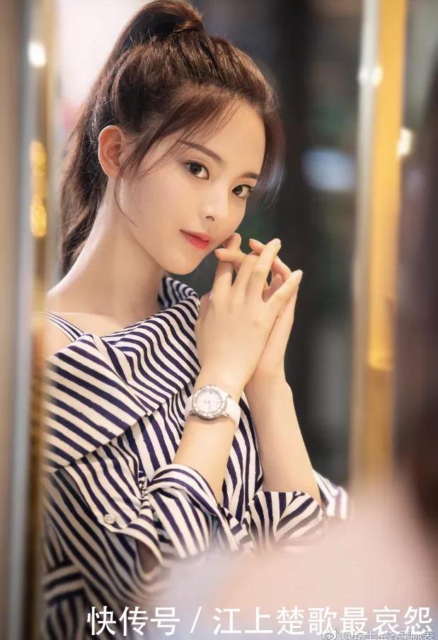 时髦办 ｜ 直男都爱杨超越？来看“锦鲤妹妹”的时尚穿搭