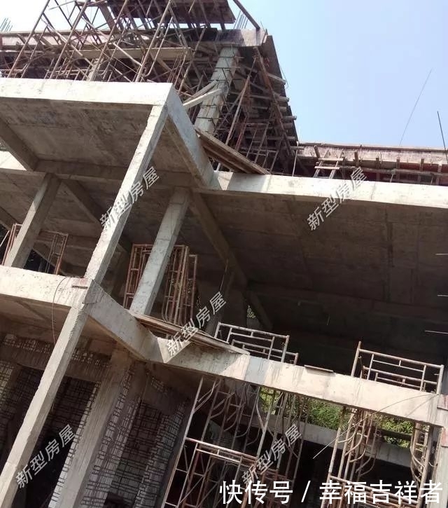 农村自建房，用砖混结构还是框架结构好？快别被包工头忽悠