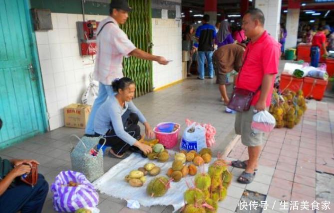 游客吃了这种榴莲不给钱，竟说是假的！农妇哭诉：无知真可怕！