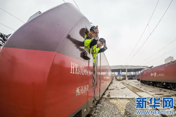  「次旅客列车」火车司机的春运首日