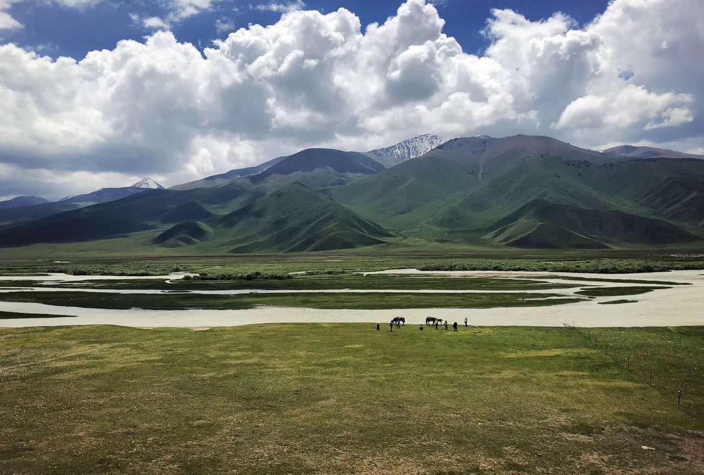 新疆旅游，这条路线满足你对新疆的好奇，第一次来值得打卡