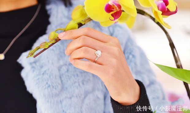  『着自己』婚戒怎么戴？结婚戒指戴哪只手才对呢？