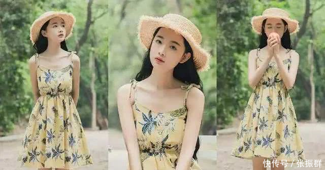 今年最流行的碎花连衣裙，搭配对的鞋子美太多！
