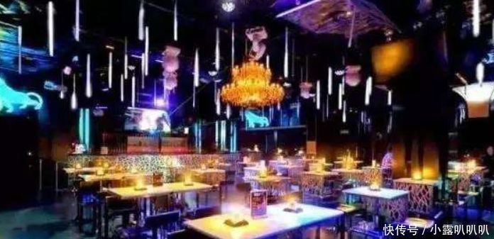 酒吧顾客打女服务员一耳光,称只是感觉一下,女