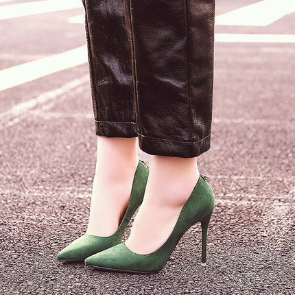 细高跟鞋，永远是女人的新宠?会穿细高跟鞋的女人最美了