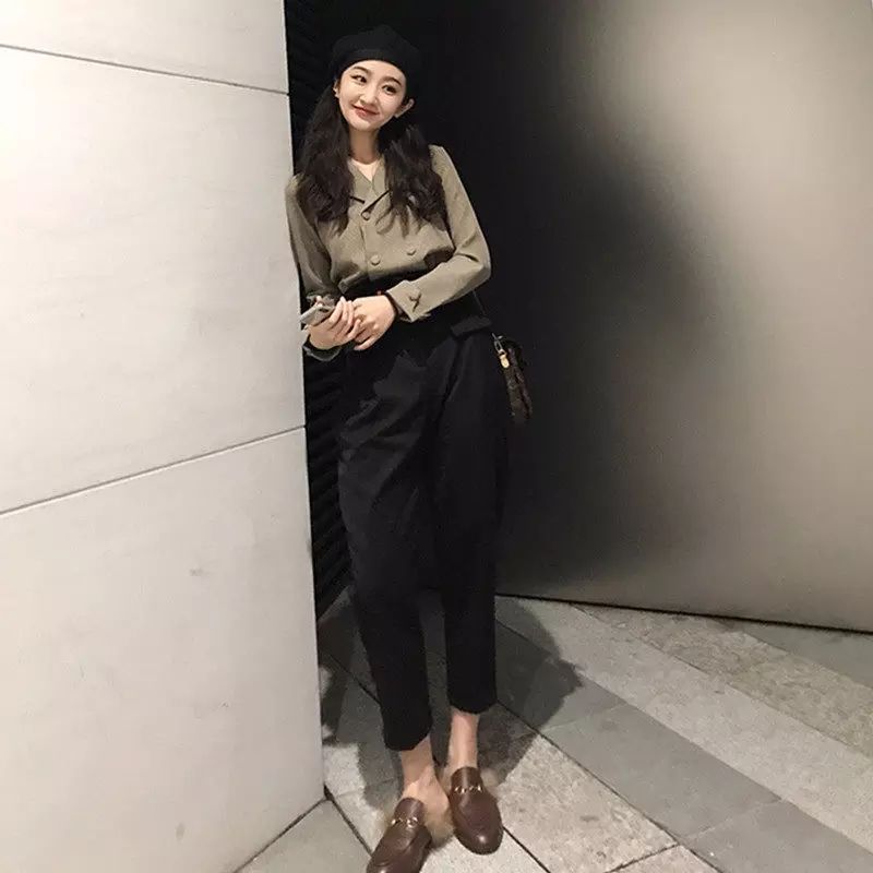 去年从未见过这么洋气的女装，比旗袍美嫩、比运动装时尚，还便宜