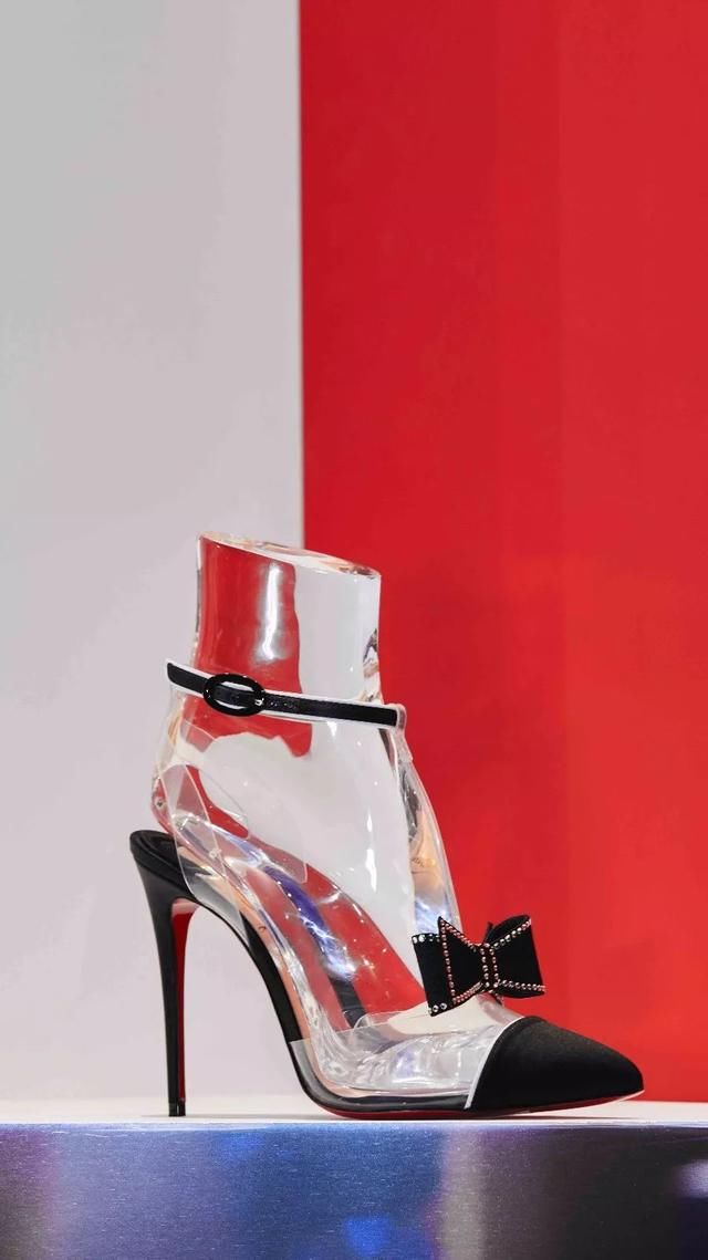 Maison Margiela专治时尚网瘾综合症 Viktor&amp;Rolf 25周年回顾