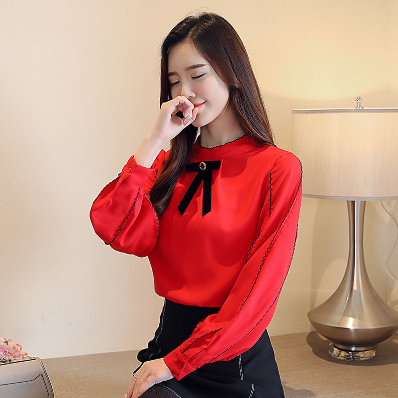 今年特火的雪纺衫，洋气高级，再搭一条铅笔裤，简直美爆了