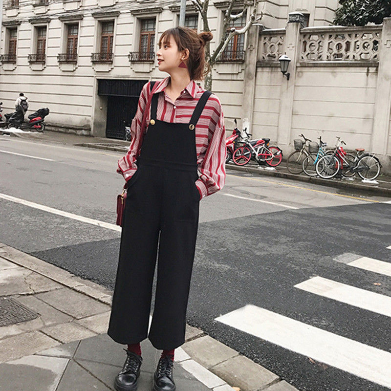 刚上新的“小香风套装”，衬气质显瘦美，矮个子穿超显高