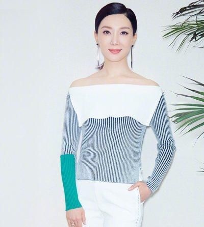 2018夏季职场女士扎发发型！