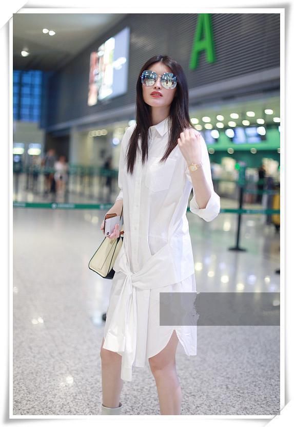 当何穗和张钧甯同穿衬衫裙,网友:终于见识到禁欲系美女最高级别