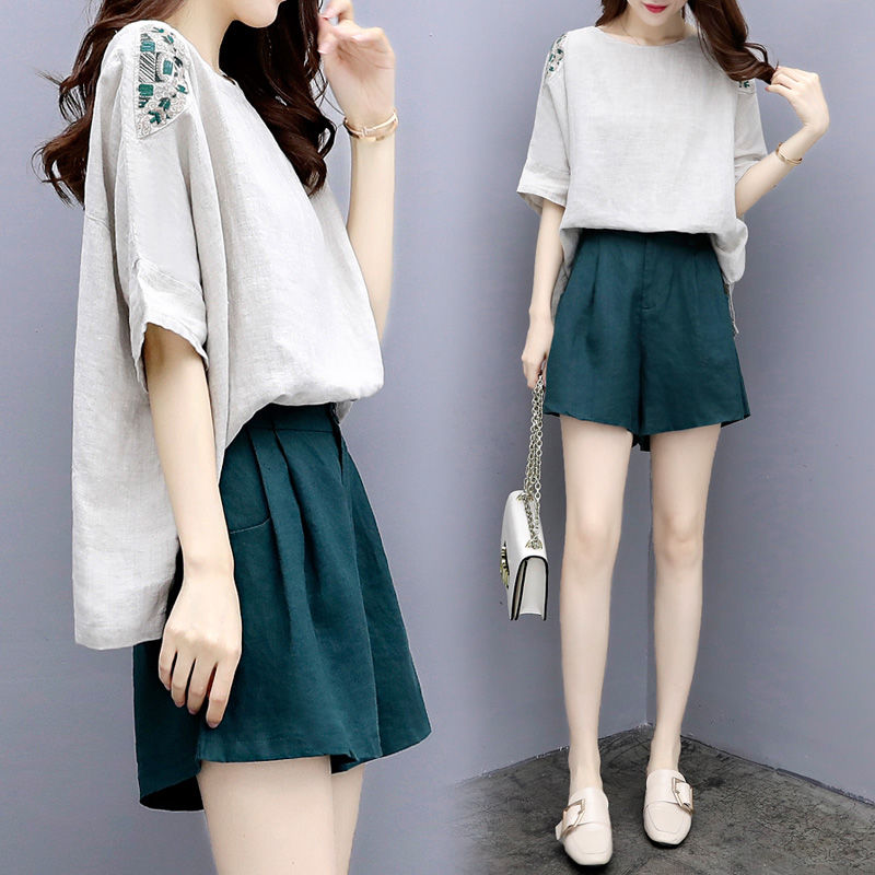 想不到!老婆穿上这些“短裤装”,果然美的倾国倾城!女人味爆棚