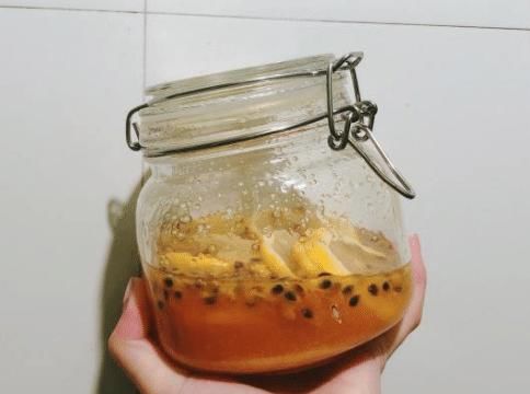  尿酸：它才是“天然玻尿酸”，坚持每天喝一杯，皮肤嫩白身材苗条！