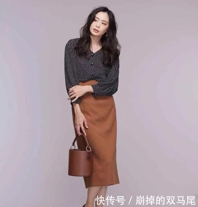 #丝绒裙#150小个子get170气场,必须get这4条裙子!