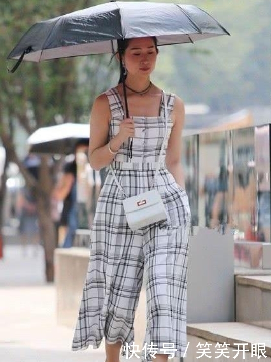 身材|街拍美女:身材曼妙的小姐姐,清凉穿搭,好看有魅力!