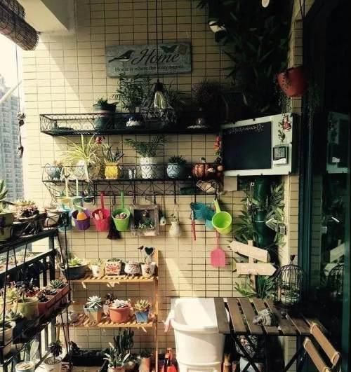 [养花]阳台这样布置，养花和晾衣一个都不耽误