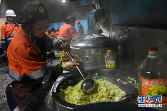  地下：地下600米的坚守