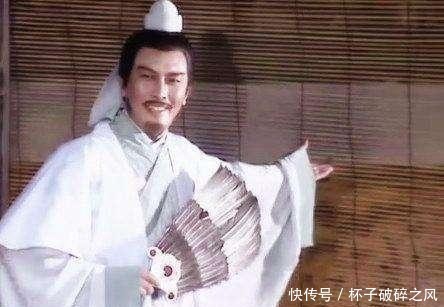 『进攻』诸葛亮病逝后，司马懿17年没有进攻蜀汉，原因为何？忙着篡权呢
