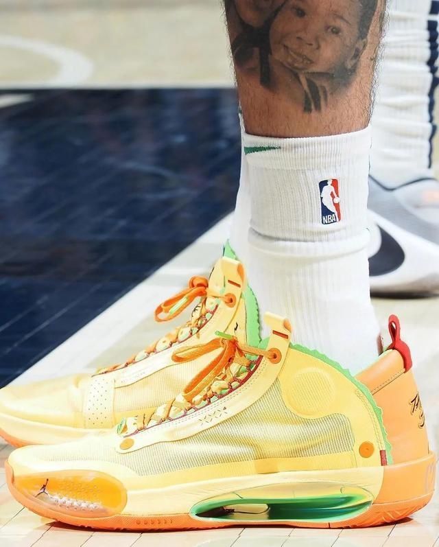  「球鞋」NBA球员上脚：塔图姆这赛季穿的球鞋，超多AJ34个人配色！