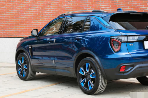  「车身」捧不红的“全球造”，标配沃尔沃2.0T，底盘不输途观，仅14w却无人懂