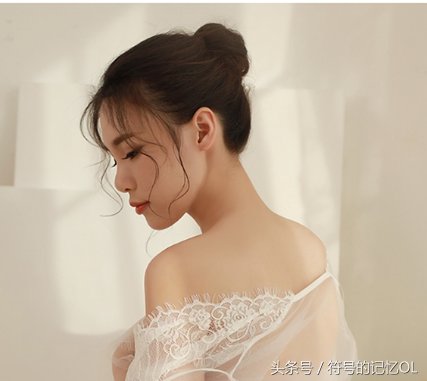 现在流行女人的“调性衣”你见过吗?网友:一饱眼福