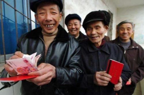  「因素」2020年，不再按工龄发放养老金？影响养老金的因素有哪