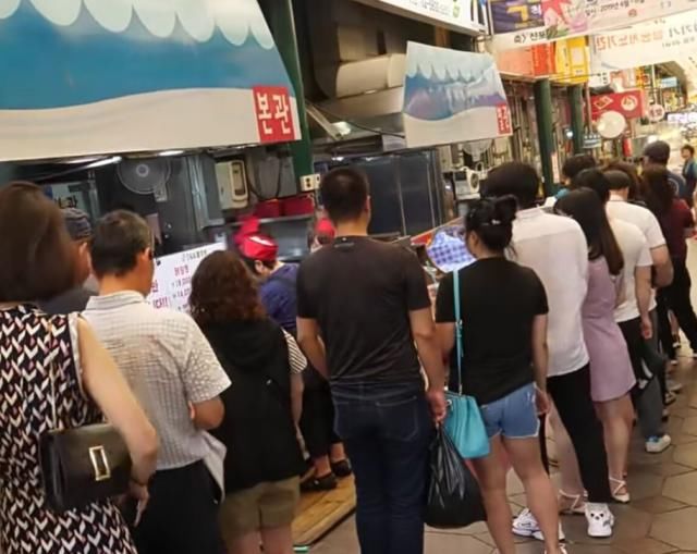  『口感』日本街边的糖醋鸡，甜酸口感女生的最喜欢，一份七十元算贵吗