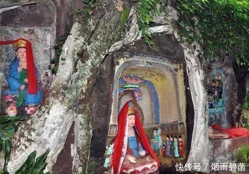 中国神秘古寺，千年古树里藏着千尊佛像，先有树还是佛像？
