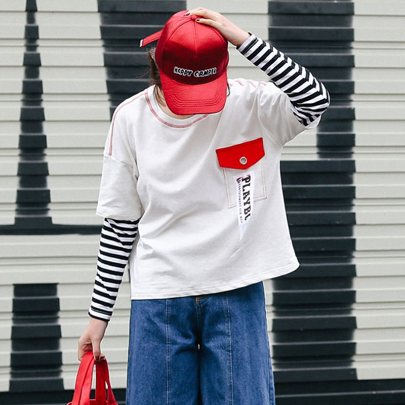 漂亮的居家小姐姐，相当有意思小衣服，既漂亮又清纯