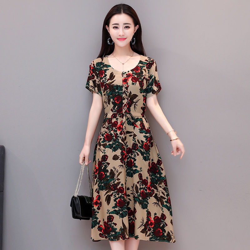 终于等到你，高贵优雅的中国风旗袍装，比出水芙蓉还美