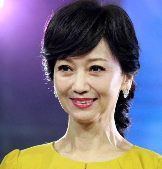 最显:被公认最显老的4种皮肤状态,化妆也很难遮盖,第1个我就中了