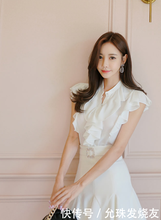 孙允珠繁花双色吊垂嫩叶无袖衫