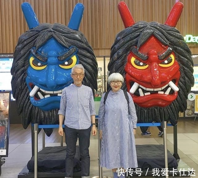 条纹格■日本这一对老年夫妇的“时尚穿搭”素雅简约,穿出精致