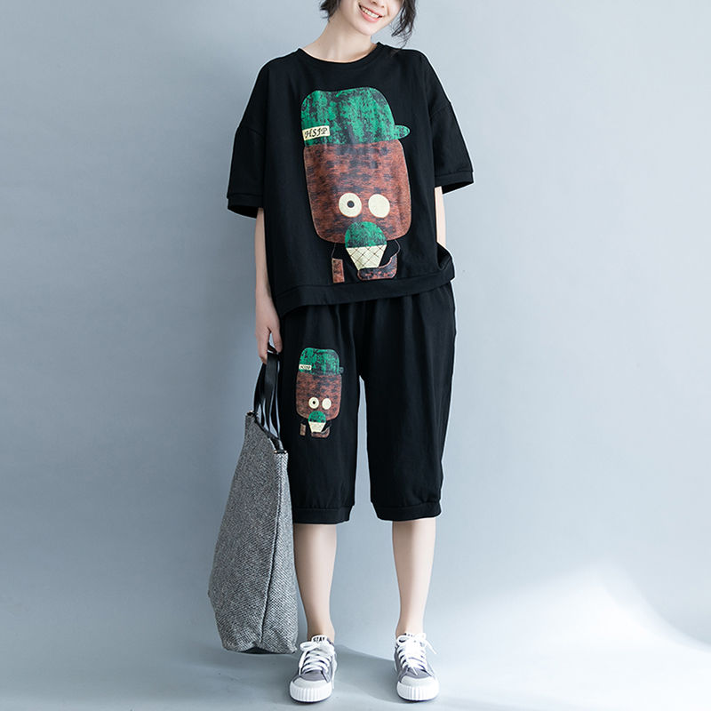 姐姐穿着这些上衣真的非常精致显年轻，我忍不住都要买