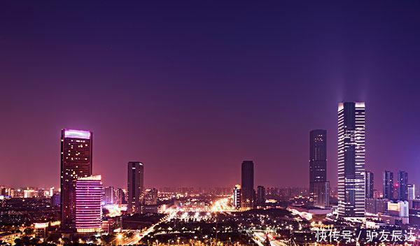 中国经济实力最强的一座二线城市, GDP远超西安等六座新一线城市