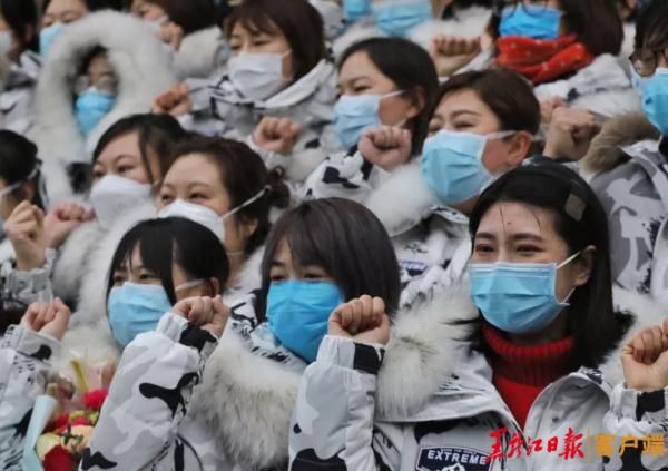  #出征#仅11小时完成集结 我省第四批驰援湖北医疗队出征
