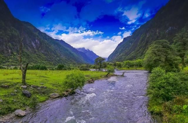 去过阿坝,其他的地方都成了将就!