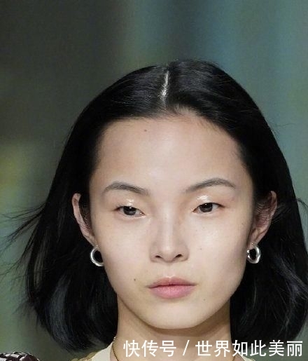  style■T台or街拍？国模雎晓雯挑战百变style，冷酷且温柔！