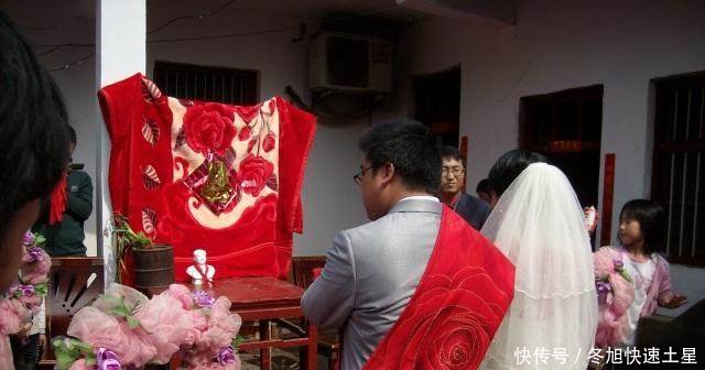 老公意外去世,赔偿款公婆一分不要,对我只有一