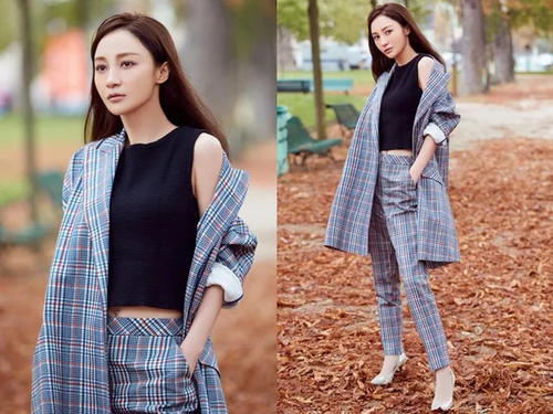 经典回归，秦岚马思纯把格纹穿得很高级