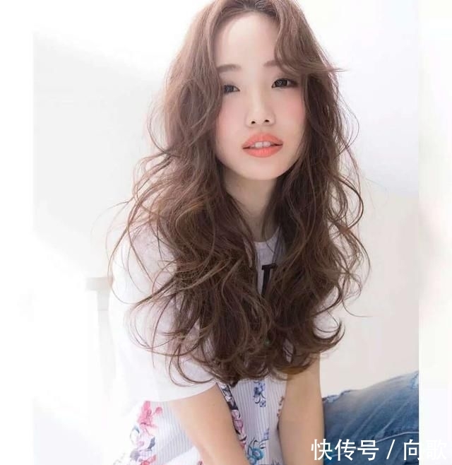 养发小妙■头发干枯怎么办?五种家庭护发养发小妙招,足不出户也能保养秀发