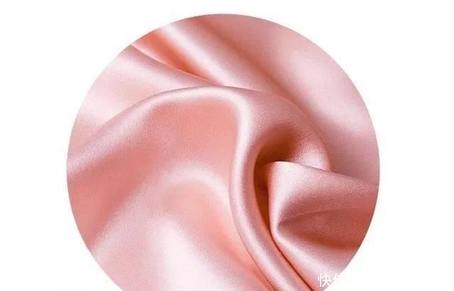 面料■2020“睡衣”火了!宅在家,也要穿得很时髦!