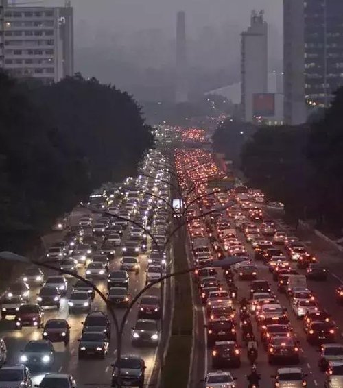  [圣保罗]全球最长的十次大堵车，果然有中国上榜