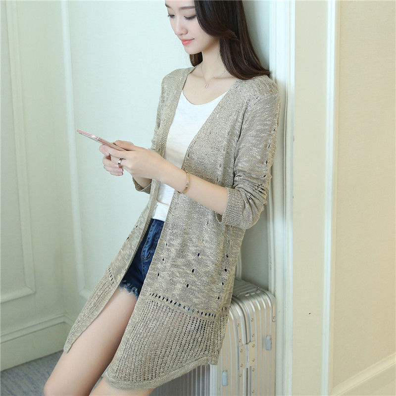 天那!小姨太会穿了,刚入秋就换上这样的秋装,美嫩的像18姑娘